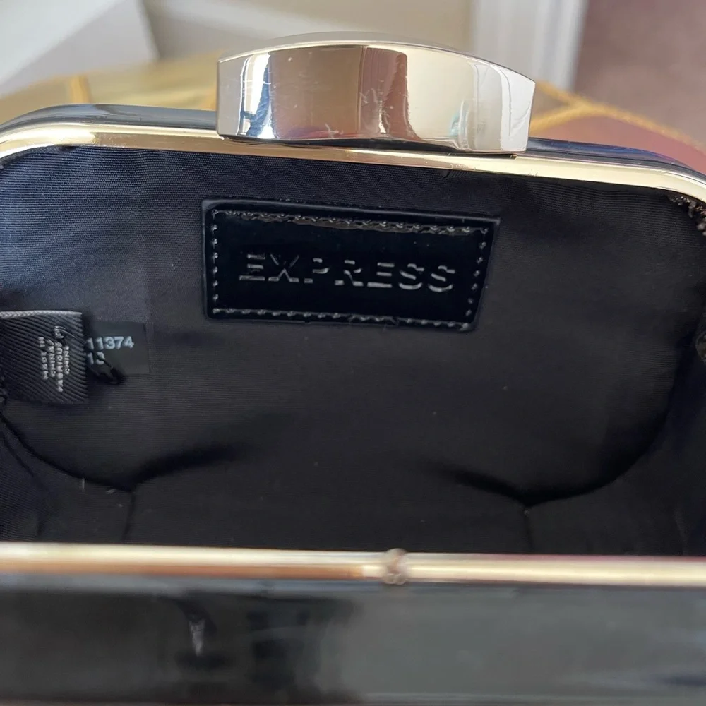 Express Clutch Clasp date night wedding formal Purse - Picture 4 of 5